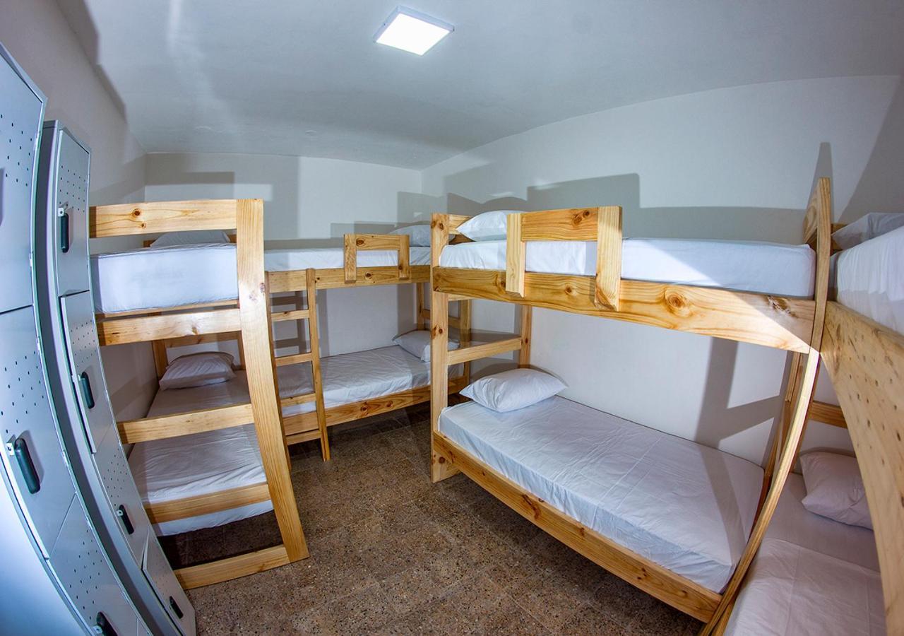 Bett im 8-Bett-Schlafsaal