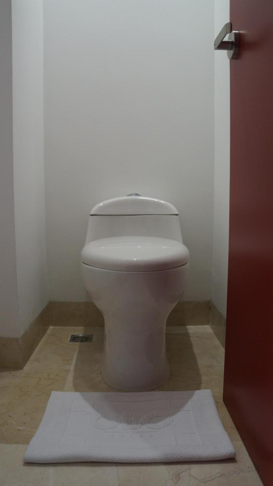 Triple Room,587198694:JPEG