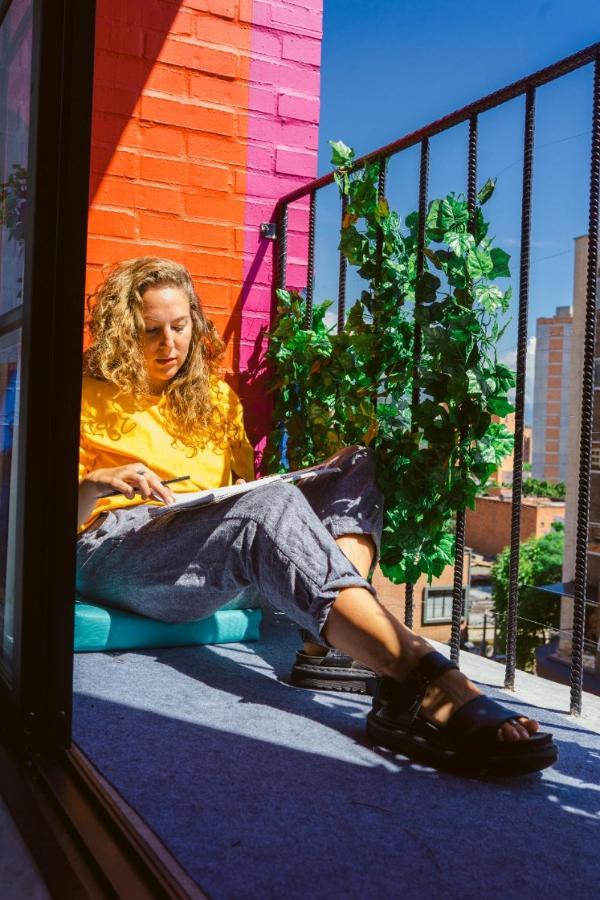 Studio mit Balkon