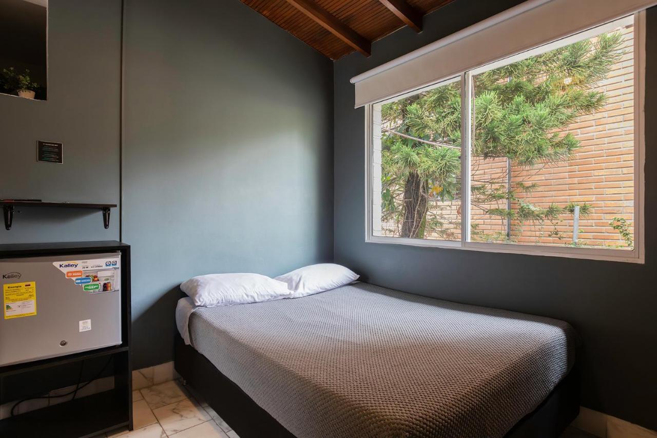 Dreibettzimmer mit Badewanne