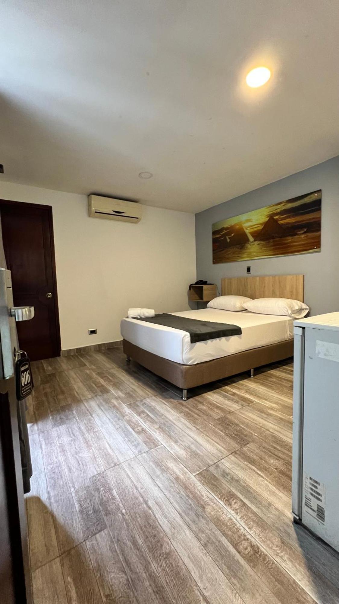 Superior Double Room,1504325923:JPEG
