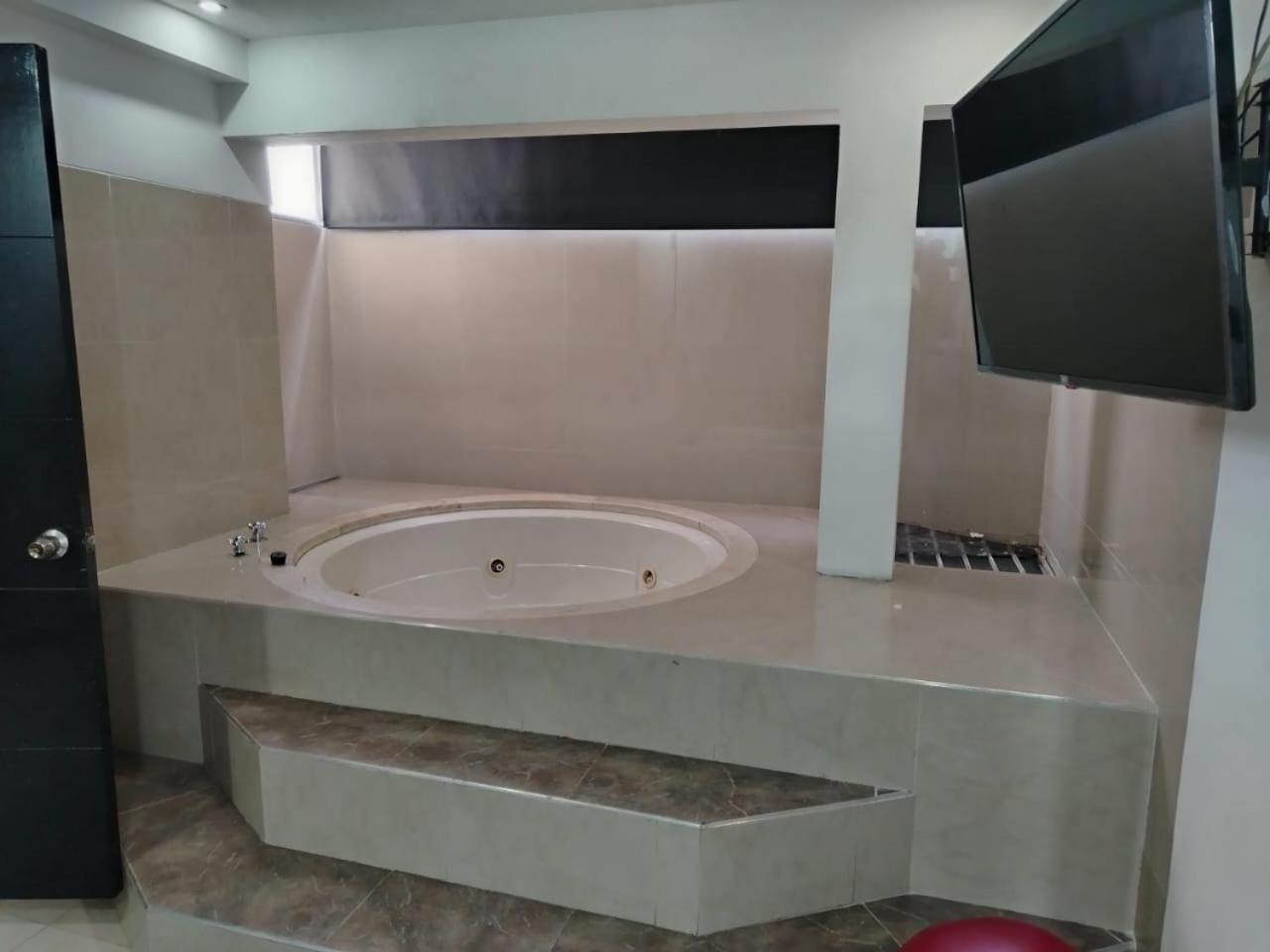 Deluxe Double Room with Bath
