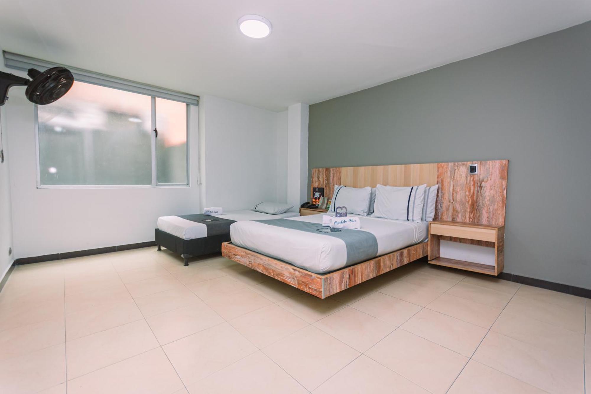 Dreibettzimmer
