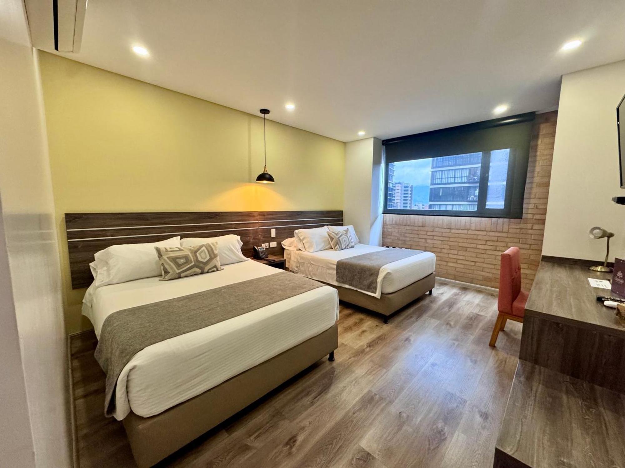Deluxe Family Room