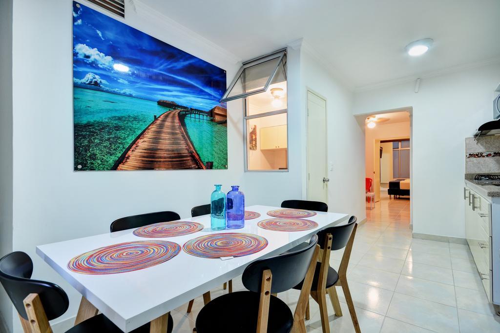 Two-Bedroom Apartment,402693894:JPEG
