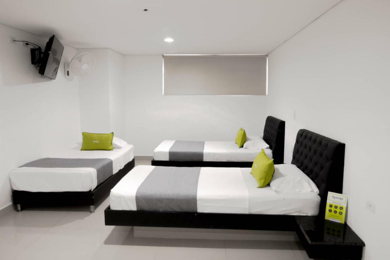 Triple Room,908436694:JPEG