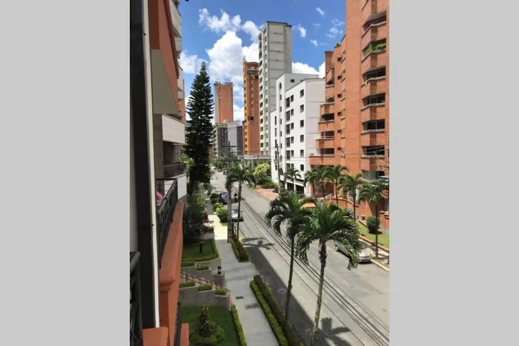 Laureles 301-1