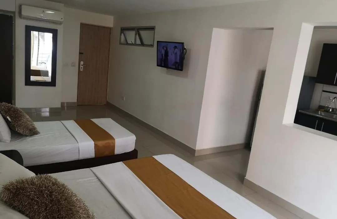 Vip Apartasuites Laureles-1