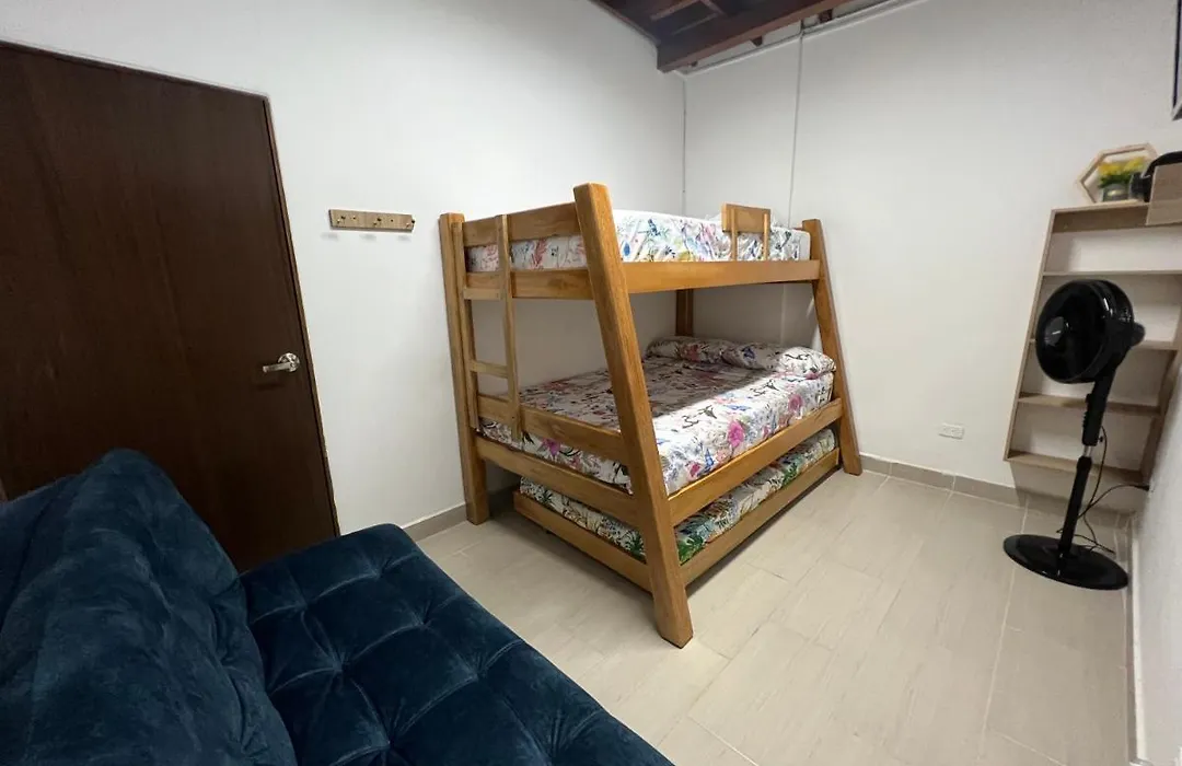 Apartamento Amoblado Sector Laureles-Estadio Hasta 6 Personas - Praga-1
