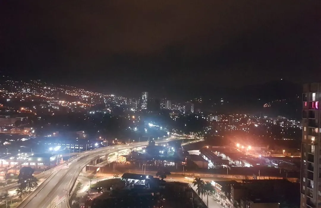 Apartamento Medellin Sabaneta Cerca Al Metro-1