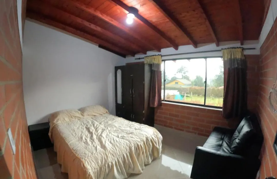 Apartamento Tranquilo En Santa Elena-1