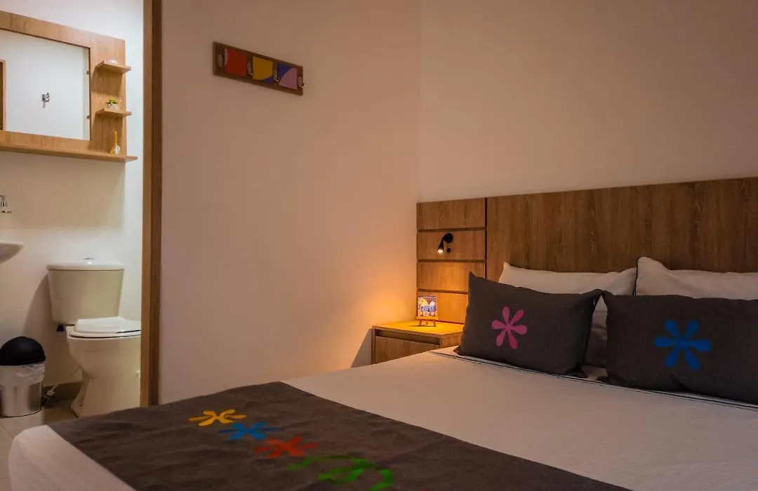Hotel Medallo City-1