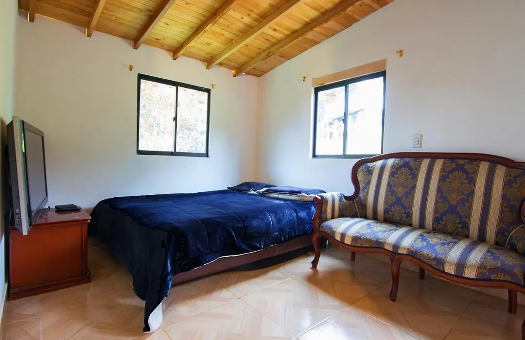Casa Floreser Santa Elena-1