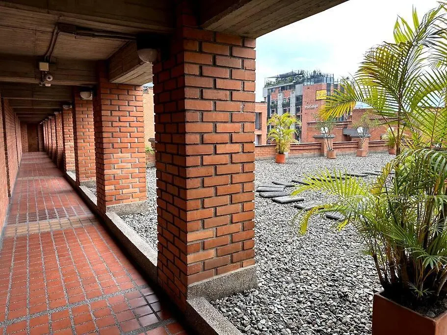 Apartastudio El Poblado-1