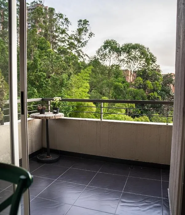 Stylish 2 Level Apartment-1