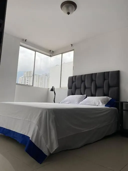 Hermoso Apartamento, Wifi. Transporte, Trabaja Y Disfruta-1