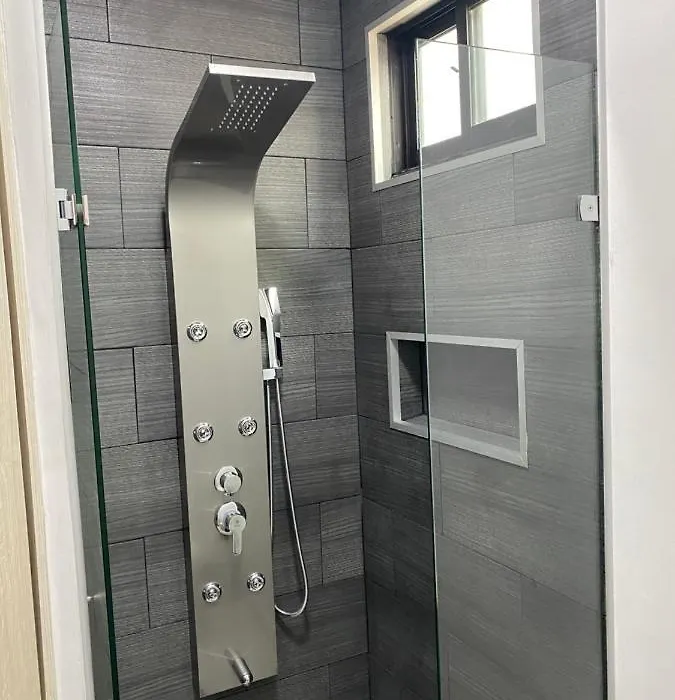 Cubo Suites 301-1