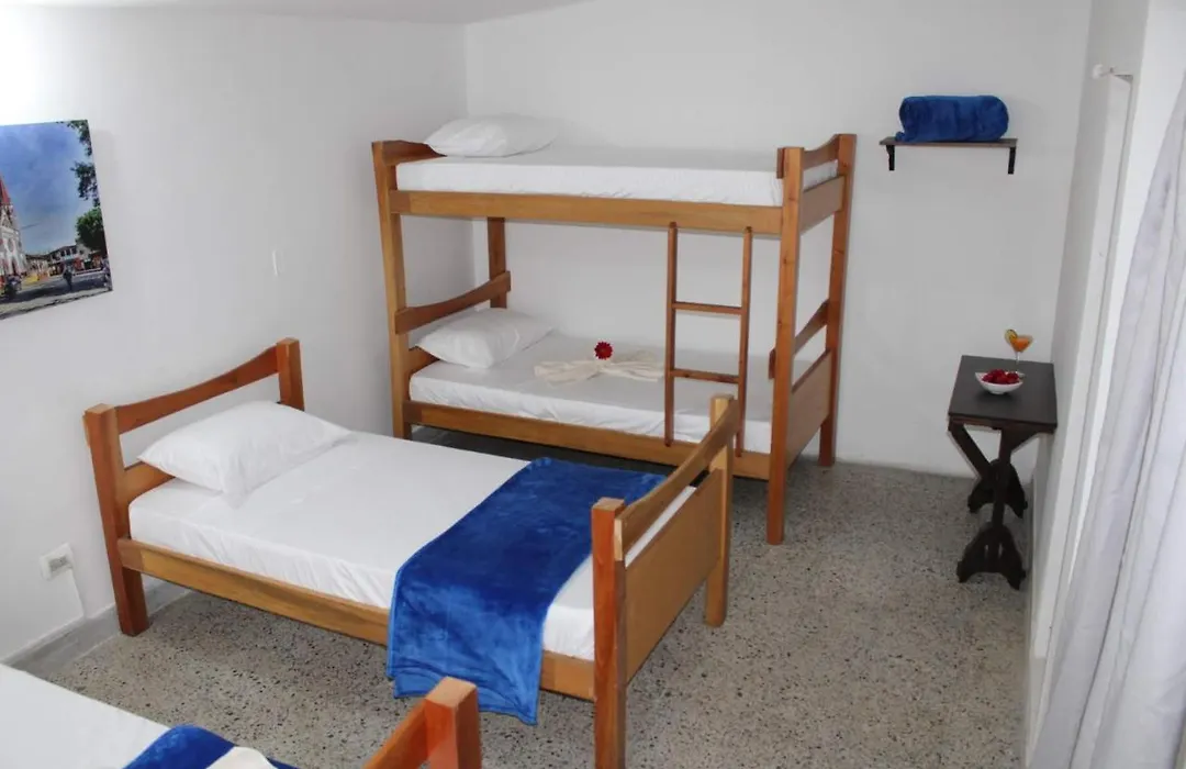Absolute Medellin Hotel & Hostel-1
