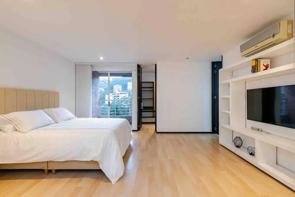 Luxury Apartment In Poblado-Jacuzzi-Panoramic View-1