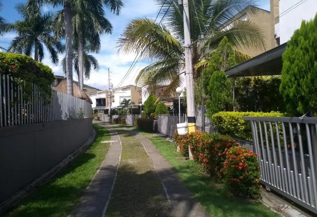 Casa De 3 Pisos Amoblada Ciudadela Premiun San Jeronimo-1