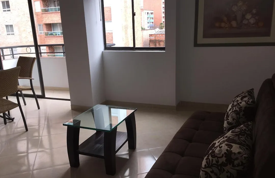 Bueno Y Amplio Apartamento En El Barrio Mas Cool Del Mundo , Laureles-1