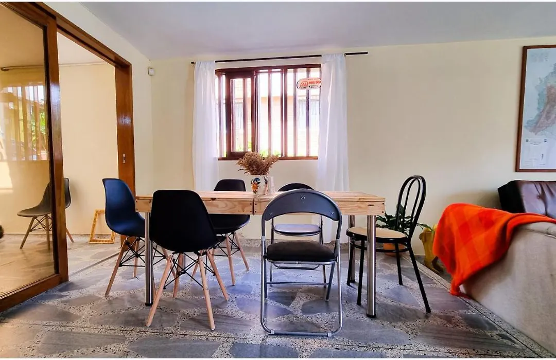 Casa Confortable En Rionegro - A 10 Min Del Aeropuerto-1