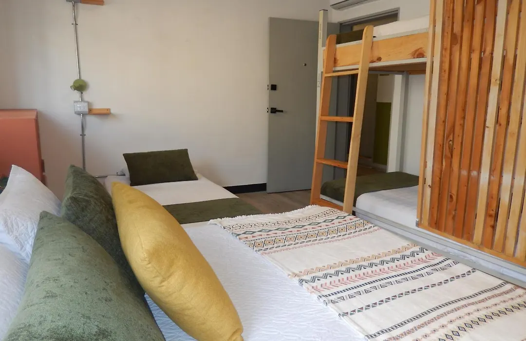 Apartments In La Seventy-1