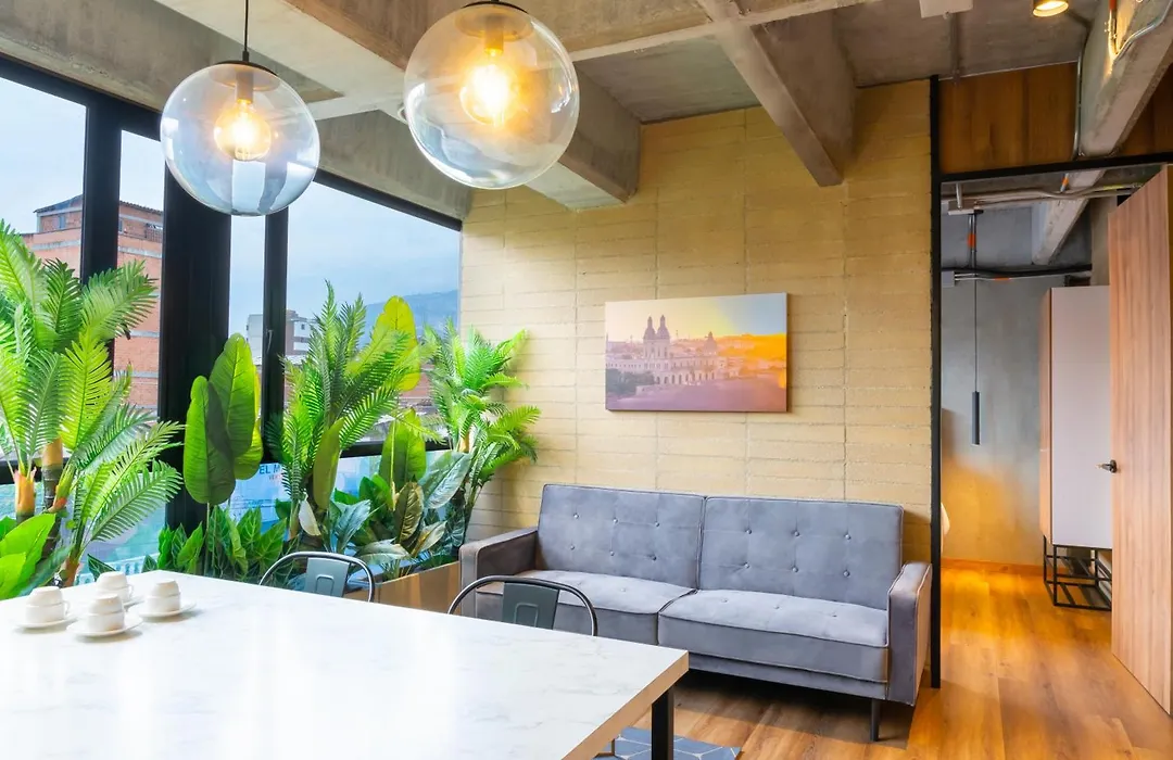 Loft 43-1