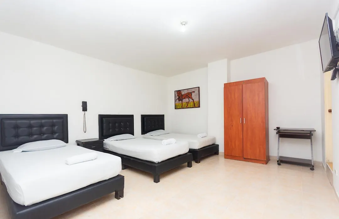 Hotel Villa Real-1