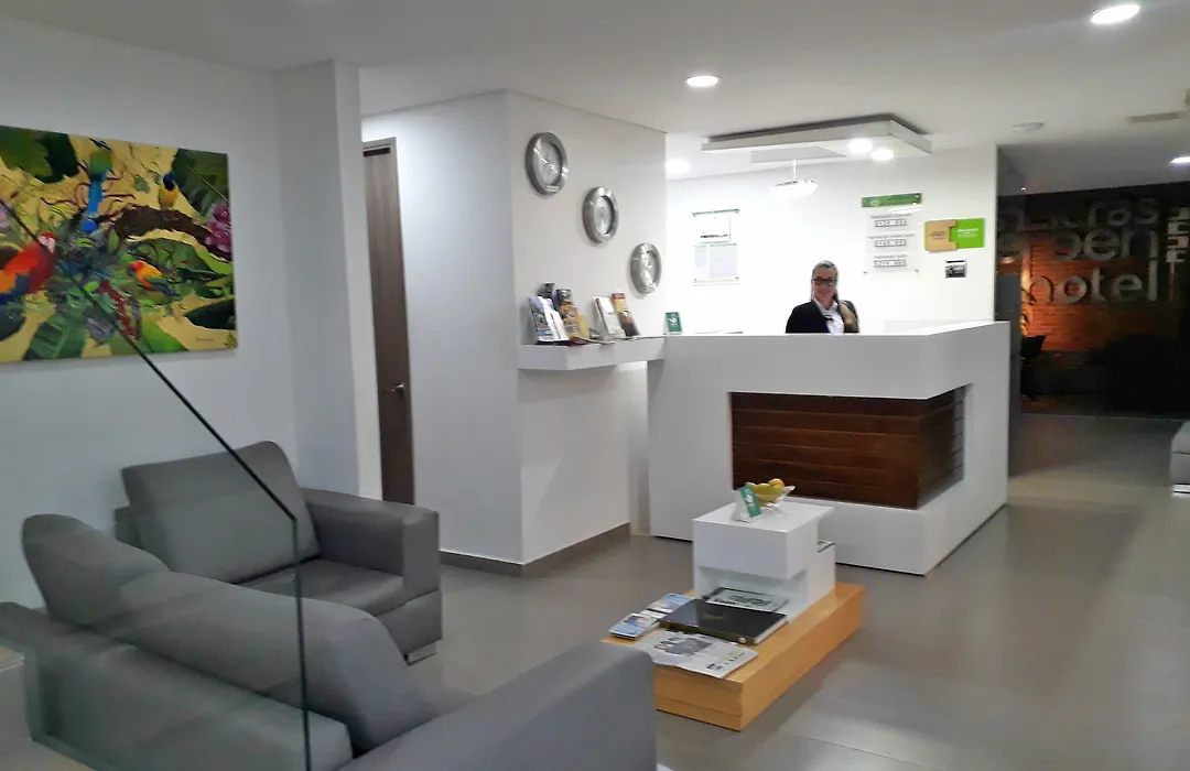 Lleras Green Hotel-1
