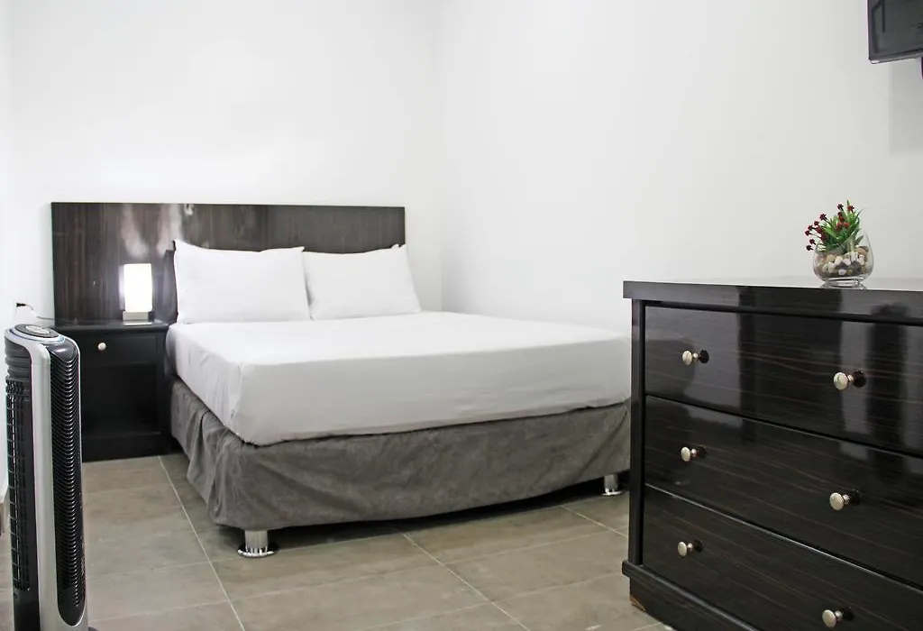 Hotel Lleras Suite-1