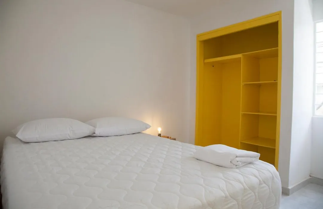 Home Aris Apartments 201-1