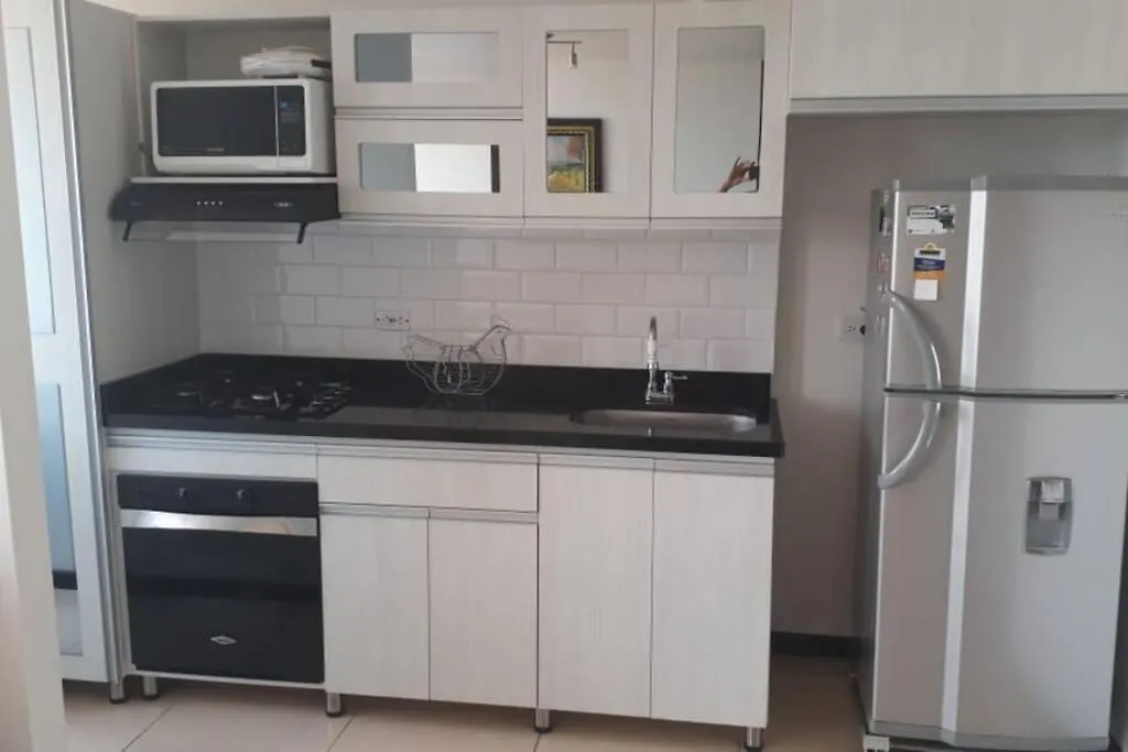 Hermoso Y Acogedor Apartamento En Belen Rodeo Alto-1