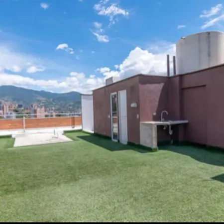 Beautiful Apartment Ultrafast Internet /El Poblado-3