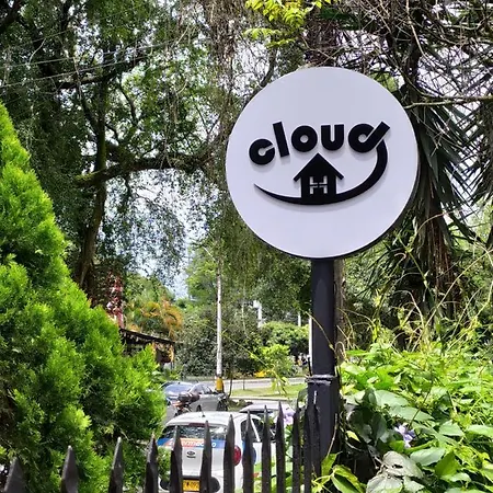 Cloud9 Hostel-3