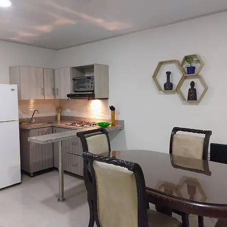 Laureles 2Do Parque-Wifi 200Mb-Zona Rosa-3