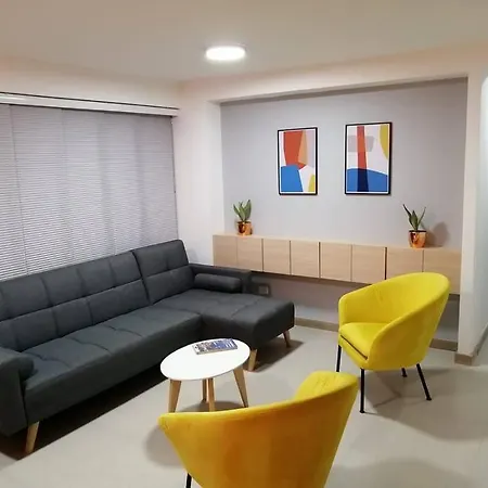 Moderno Apartamento En El Corazon Del Poblado-3