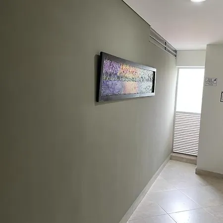 Apartamento Amoblado laureles estadio-2