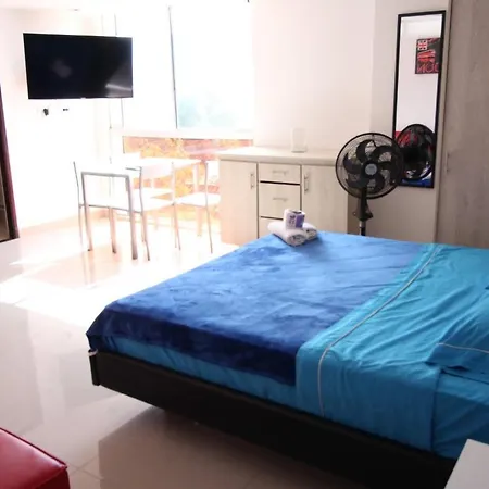 Cozy Aparment El Poblado Frontera Nice Wifi 30 Mb-3