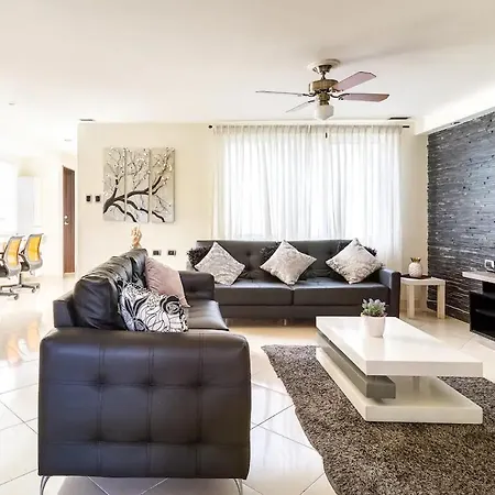 Hermoso Y Amplio Apartamento Cerca A Todo-3