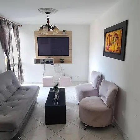 Hermoso Apartamento, Con Todas Las Comodidades.-3