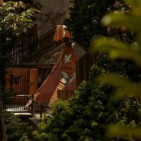 Tipi Medellin-2