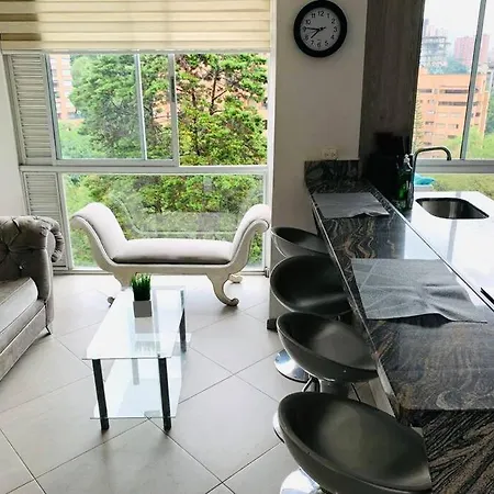 Nice Apt 2 Bed/ 2Bath On 14Th Floor By Provenza !-3