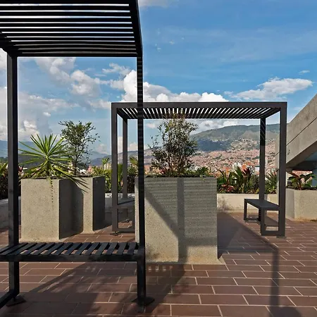 Moderno Y Amplio Apartamento En Laureles 8-3
