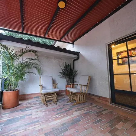 Astorga Gardens 3 - Spanish Themed Suite Provenza-2