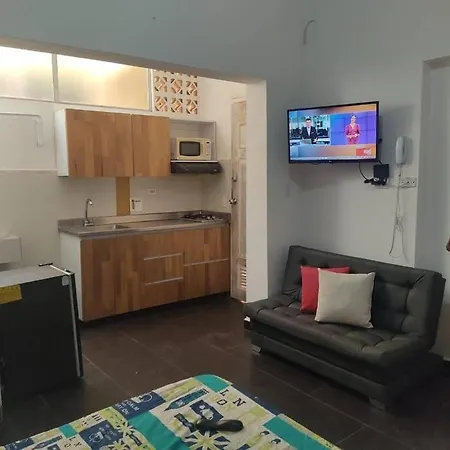 Cozy Studio Apartment Prado-Medellin-2