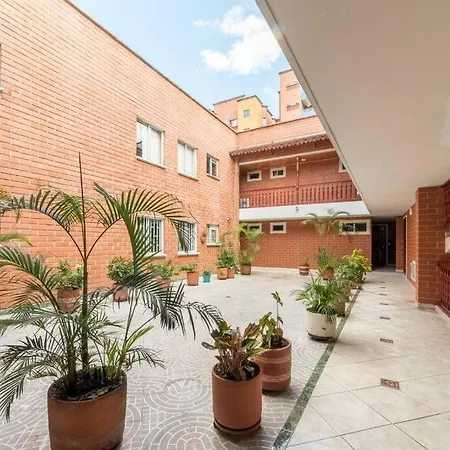 Tropical Suites Medellin-3