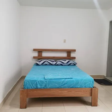 Casa Piso 2 Sin Ascensor Medellin Centro Lugar Seg-2