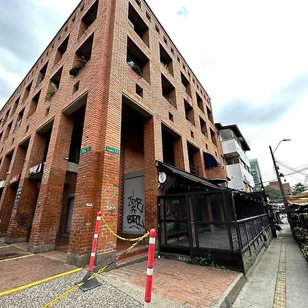Apartastudio El Poblado-3