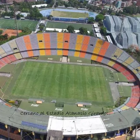 Habitacion Amoblada Sector Laureles-Estadio #1 Madrid-3